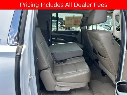 Used 2019 Chevrolet Suburban LT AWD/4WD image 26