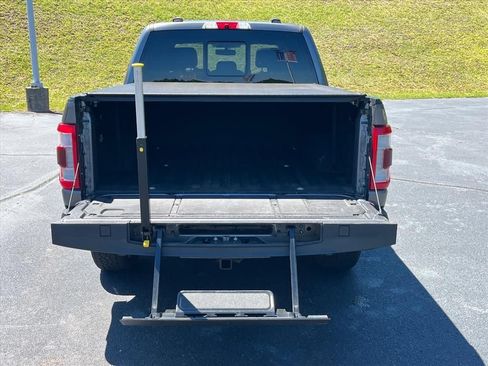Used 2022 Ford F150 Lariat w/ Max Trailer Tow Package AWD/4WD image 31