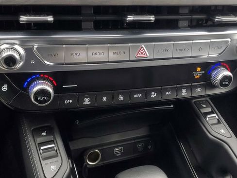 Used 2023 Kia Telluride SX X-Line AWD/4WD image 29