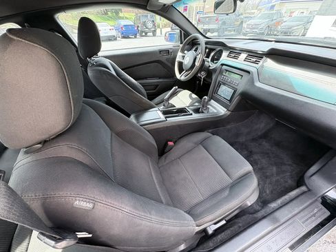 Used 2012 Ford Mustang Coupe image 15