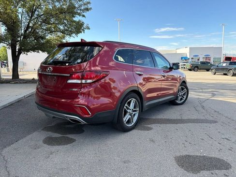Used 2017 Hyundai Santa Fe AWD w/ Cargo Package image 5