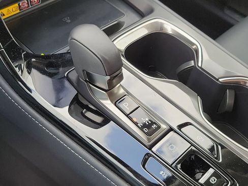 Used 2025 Lexus NX 250 FWD w/ Accessory Package (K3) image 33