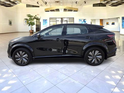 Used 2024 Nissan Ariya AWD image 8
