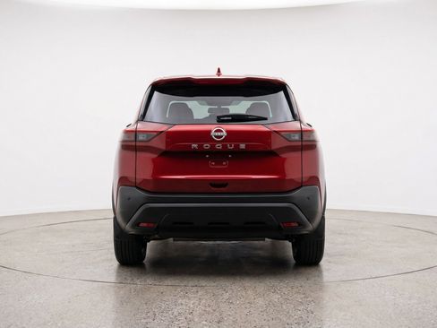 Used 2025 Nissan Rogue SV image 7