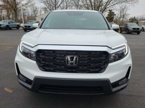 Used 2023 Honda Passport EX-L image 2