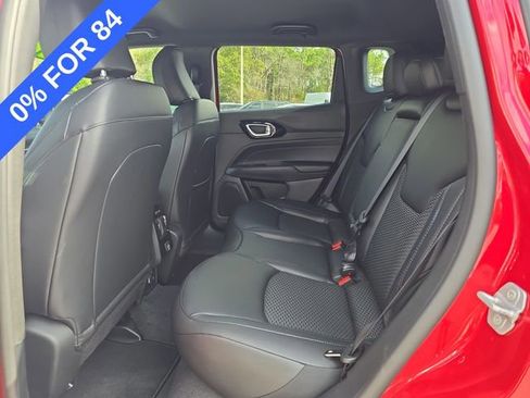 New 2026 Jeep Compass Latitude image 13