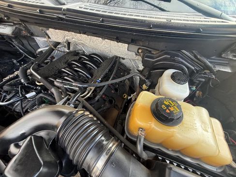 Used 2011 Ford F150 XLT image 73