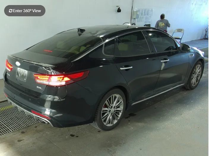 Used 2018 Kia Optima SX w/ Technology Package FWD image 2