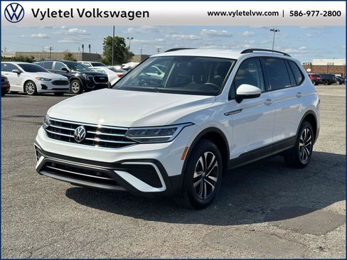 Certified 2023 Volkswagen Tiguan S image 5