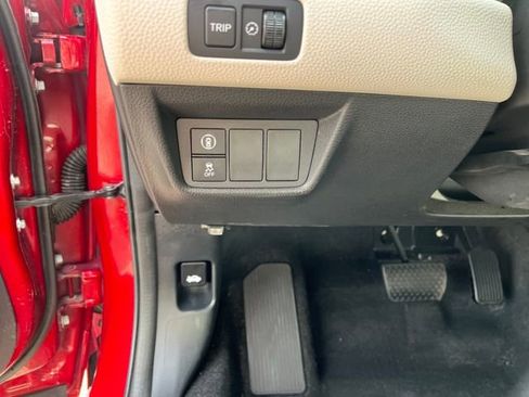 Certified 2021 Honda Accord LX image 30