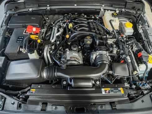 Used 2021 Jeep Wrangler Unlimited Sport AWD/4WD image 18