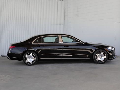 Used 2026 Mercedes-Benz Maybach S 580 4MATIC image 16