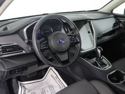 Used 2025 Subaru Outback Onyx Edition image 29