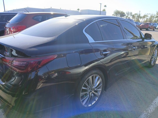 Used 2018 INFINITI Q50 Luxe w/ Essential Package (3.0T Luxe) RWD image 29
