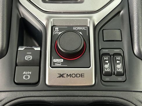 Used 2023 Subaru Forester Premium AWD/4WD image 22