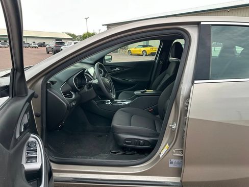 Used 2024 Chevrolet Malibu LT FWD image 10