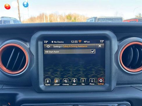 Used 2023 Jeep Gladiator Mojave w/ Cold Weather Group AWD/4WD image 28