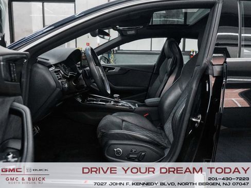 Used 2022 Audi S5 Premium image 29