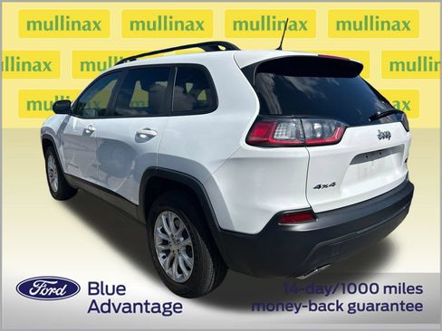 Used 2022 Jeep Cherokee Latitude Lux AWD/4WD image 4