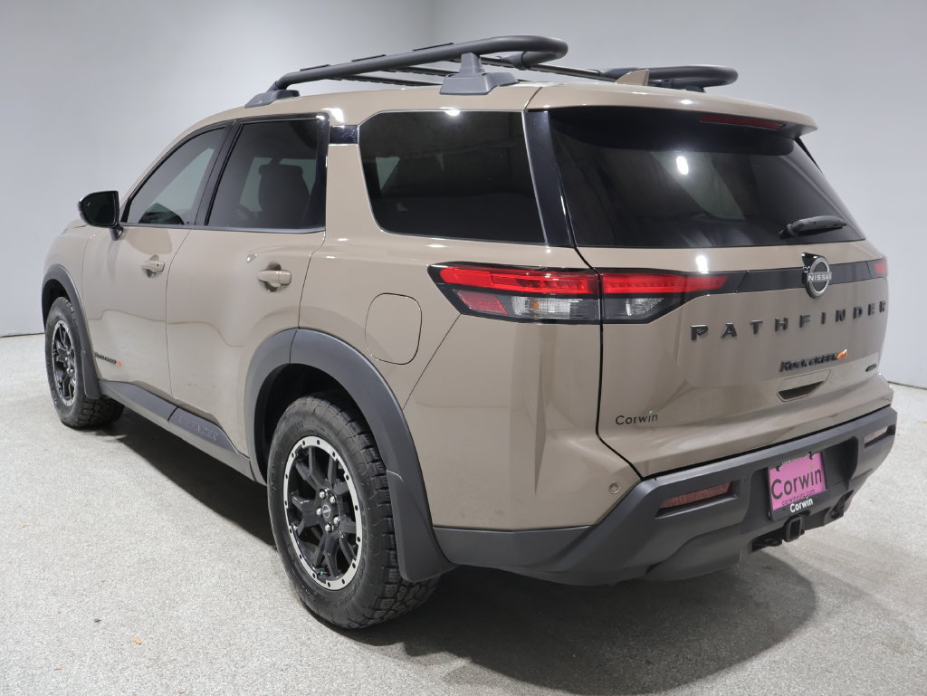 Used 2024 Nissan Pathfinder Rock Creek AWD/4WD image 5