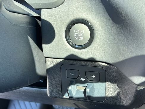 New 2026 Toyota Tundra Platinum AWD/4WD image 16