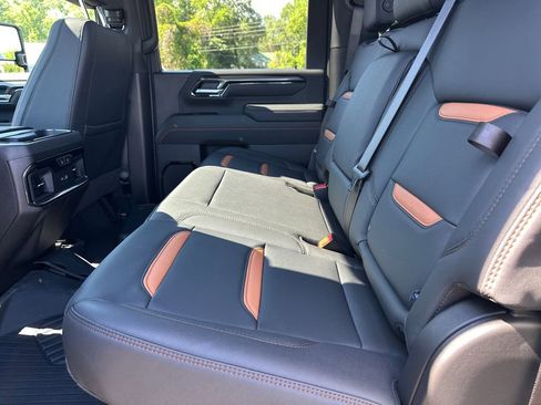Used 2026 GMC Sierra 2500 AT4 w/ AT4 Premium Plus Package AWD/4WD image 21