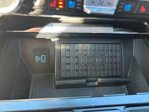 Certified 2023 Ford F150 Lariat w/ Equipment Group 502A High image 36