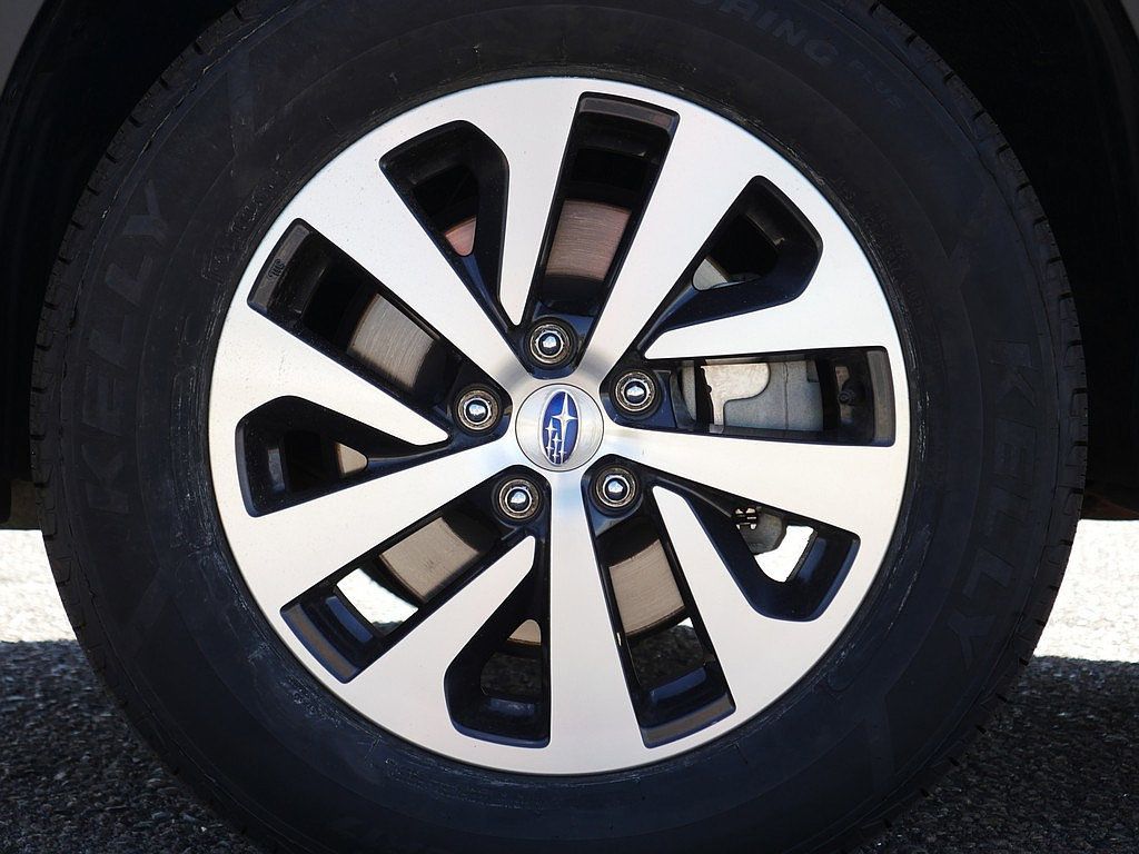 Used 2024 Subaru Outback Premium AWD/4WD image 59