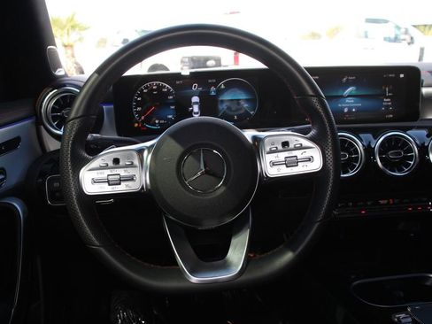 Used 2023 Mercedes-Benz CLA 250 image 16