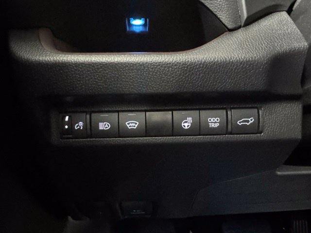 Used 2024 Toyota RAV4 Limited w/ Weather Package AWD/4WD image 20