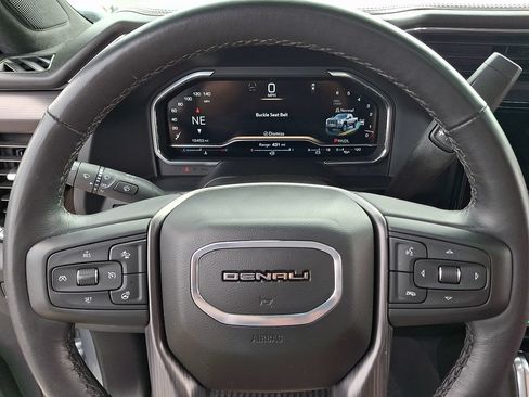 Used 2024 GMC Sierra 2500 Denali Ultimate AWD/4WD image 19