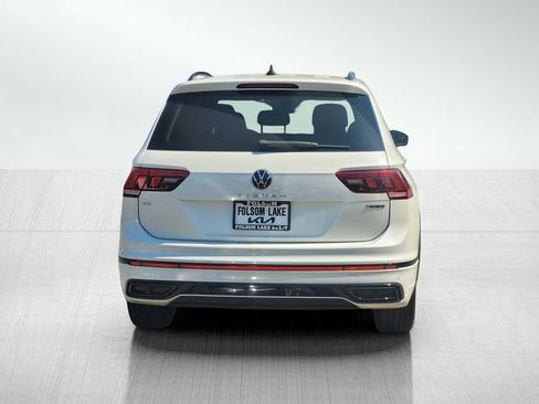 Used 2022 Volkswagen Tiguan SE R-Line AWD/4WD image 5