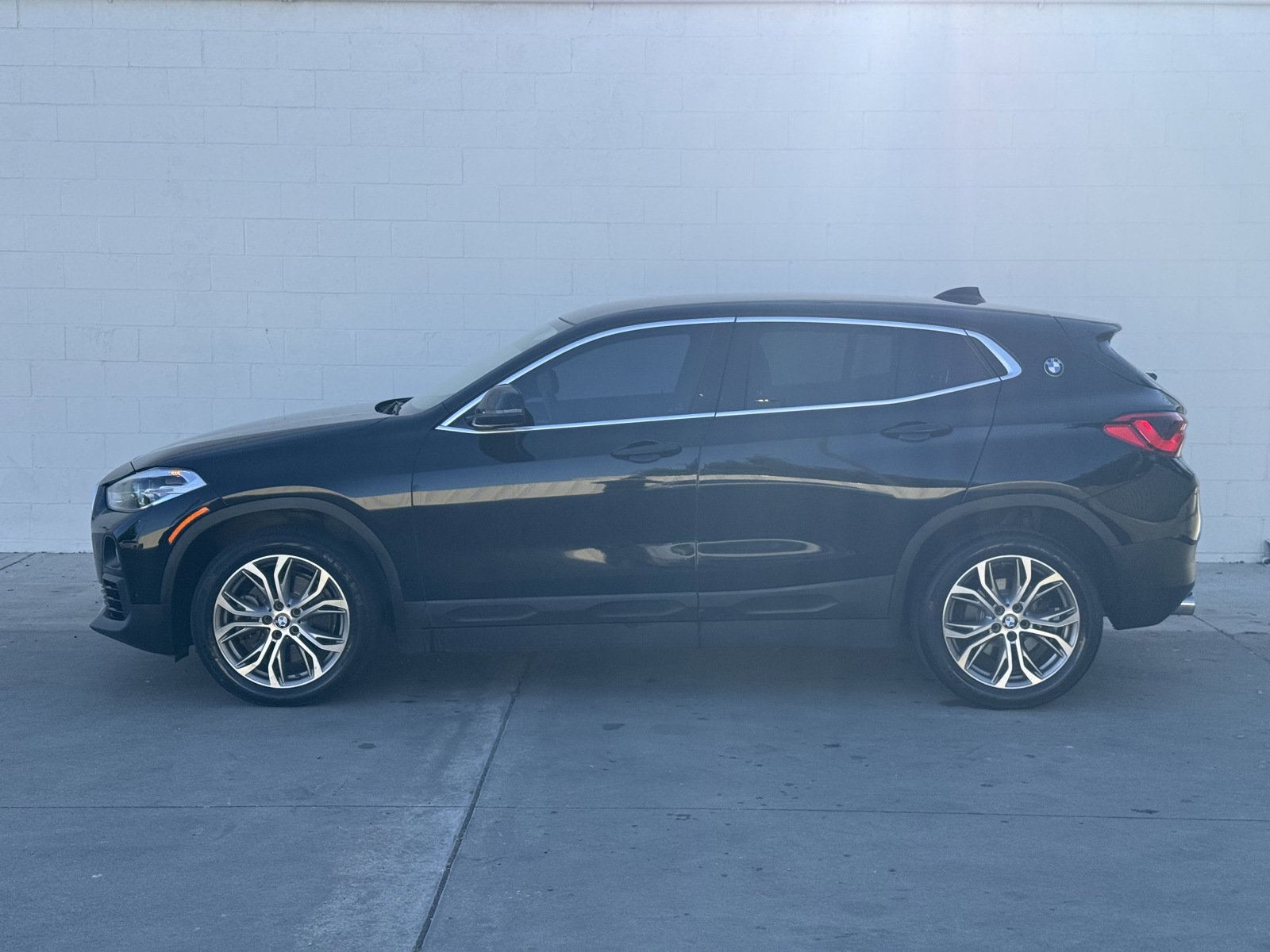 Used 2018 BMW X2 xDrive28i w/ Convenience Package AWD/4WD image 4