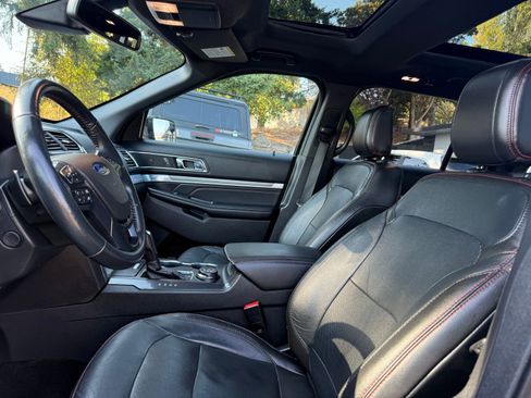 Used 2018 Ford Explorer Sport image 21
