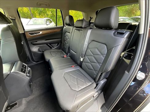 New 2026 Volkswagen Atlas SE AWD/4WD image 15