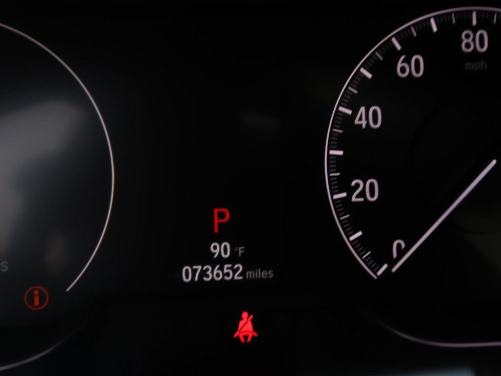 Used 2018 Honda Accord Touring image 18