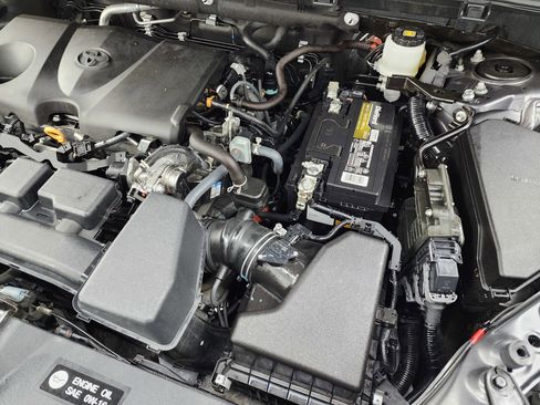 Used 2024 Toyota RAV4 XLE image 18