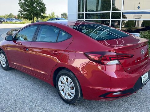 Used 2020 Hyundai Elantra SE w/ Convenience Package (C2) FWD image 7