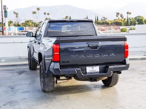 Used 2024 Toyota Tacoma TRD Off-Road AWD/4WD image 7