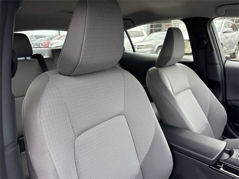 New 2026 Toyota Prius LE image 22