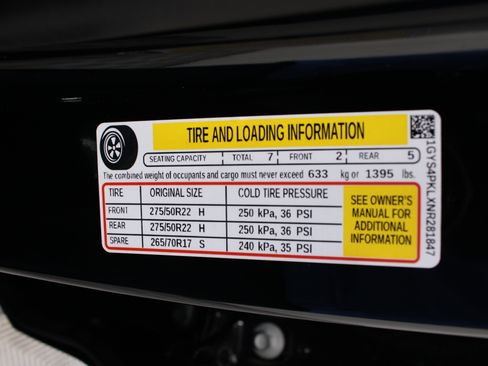 Used 2022 Cadillac Escalade ESV Sport w/ Touring Package AWD/4WD image 41