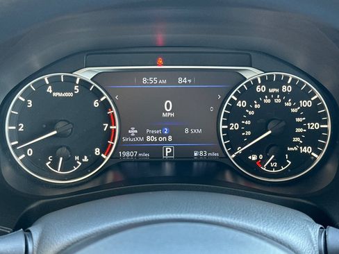 Used 2024 Nissan Altima 2.5 SV FWD image 23