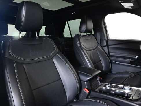 Used 2021 Ford Explorer ST w/ Equipment Group 401A image 16