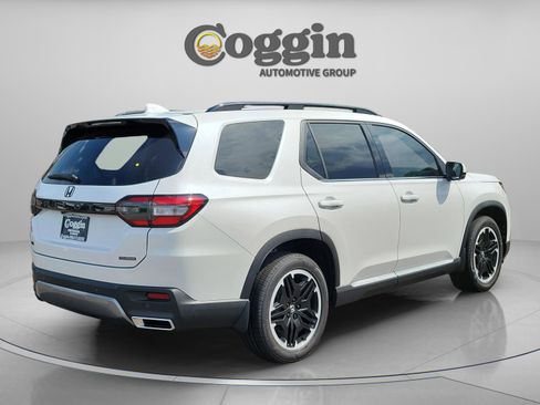 New 2026 Honda Pilot image 5