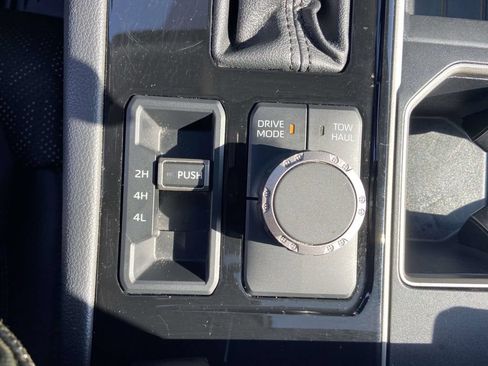 Used 2023 Toyota Tundra Limited AWD/4WD image 27