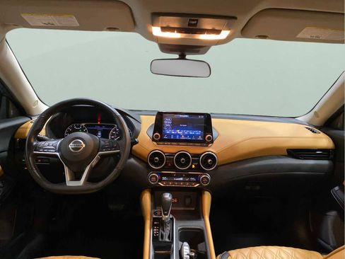 Used 2021 Nissan Sentra SV w/ SV Premium Package image 17