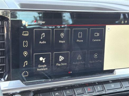 Used 2024 GMC Sierra 1500 SLT image 15