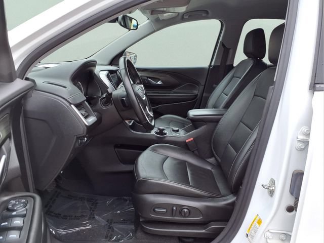 Used 2024 GMC Terrain SLT AWD/4WD image 16