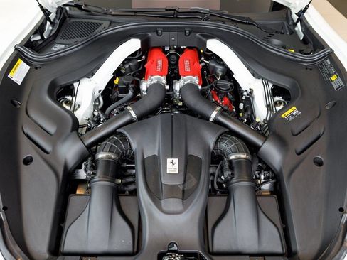 Used 2025 Ferrari Roma Spider image 46