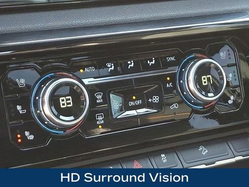 Used 2024 GMC Sierra 2500 AT4 w/ AT4 Premium Plus Package image 21